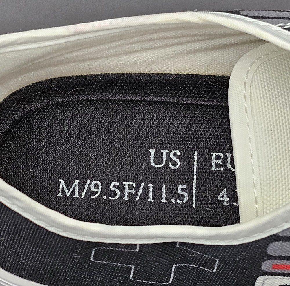 Black And White Canvas NES Controller Gamer Shoes Mens 9.5 (Womens 11.5) - Picture 6 of 6